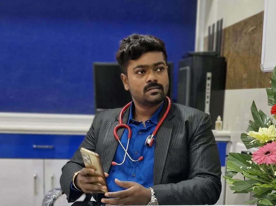 Portrait of Dr. Selvan S.